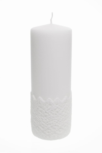 Świeca Koronka III Słupek 20/7cm – Biała