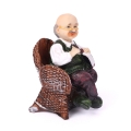 Figurka Dekoracyjna Babcia/Dziadek w Fotelu 11cm
