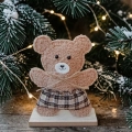 Figurka Dekoracyjna Miś na Podstawce 16cm - 3 wzory